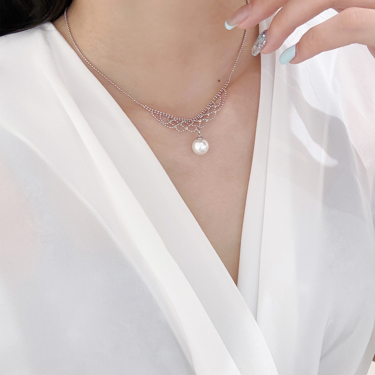 Kalung rantai sweater warna em - Vintage Fashion Tiktok ulasan dan harga