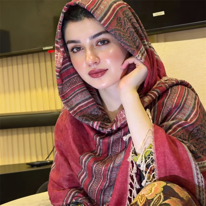 Hijab Cetak Paisley Vintage, K - Vintage Fashion Prints ulasan dan harga