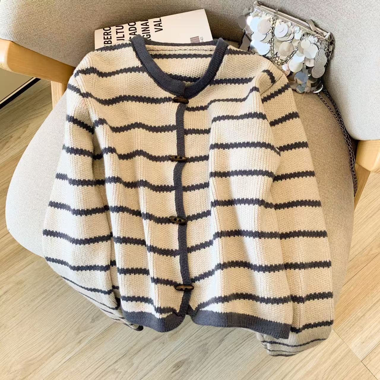 Sweter Kardigan Kerah O Bergar - Crop Cardigan Vintage ulasan dan harga