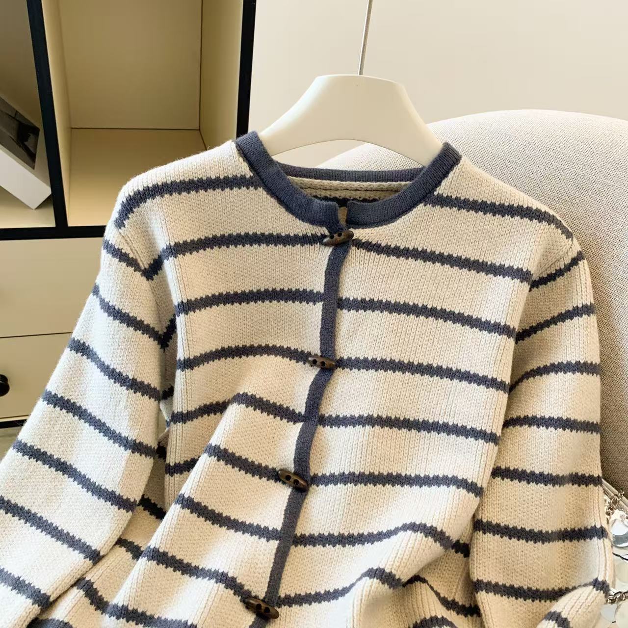 Sweter Kardigan Kerah O Bergar - Crop Cardigan Vintage ulasan dan harga