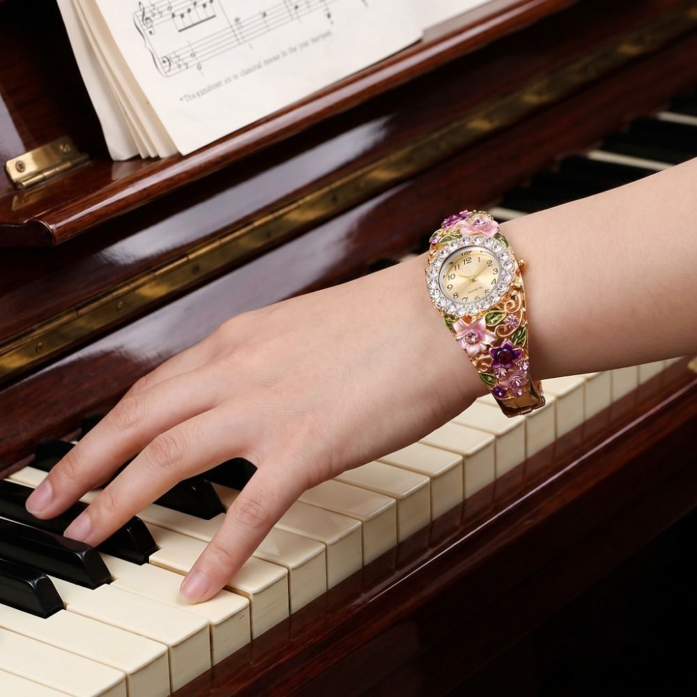 Jam Tangan Vintage Kaya Aksen  - Vintage Fashion Week ulasan dan harga